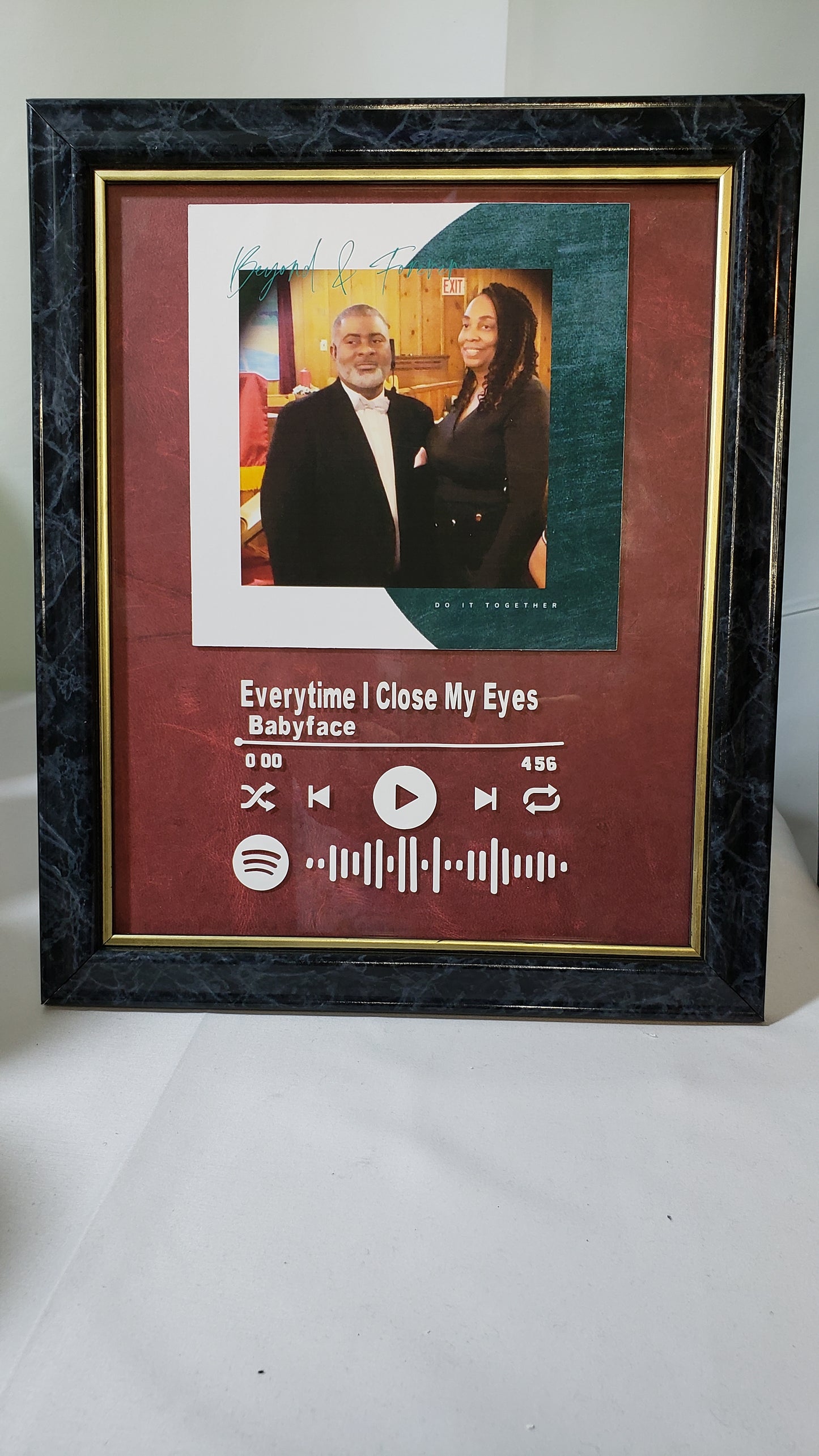 Personalized Music Frame