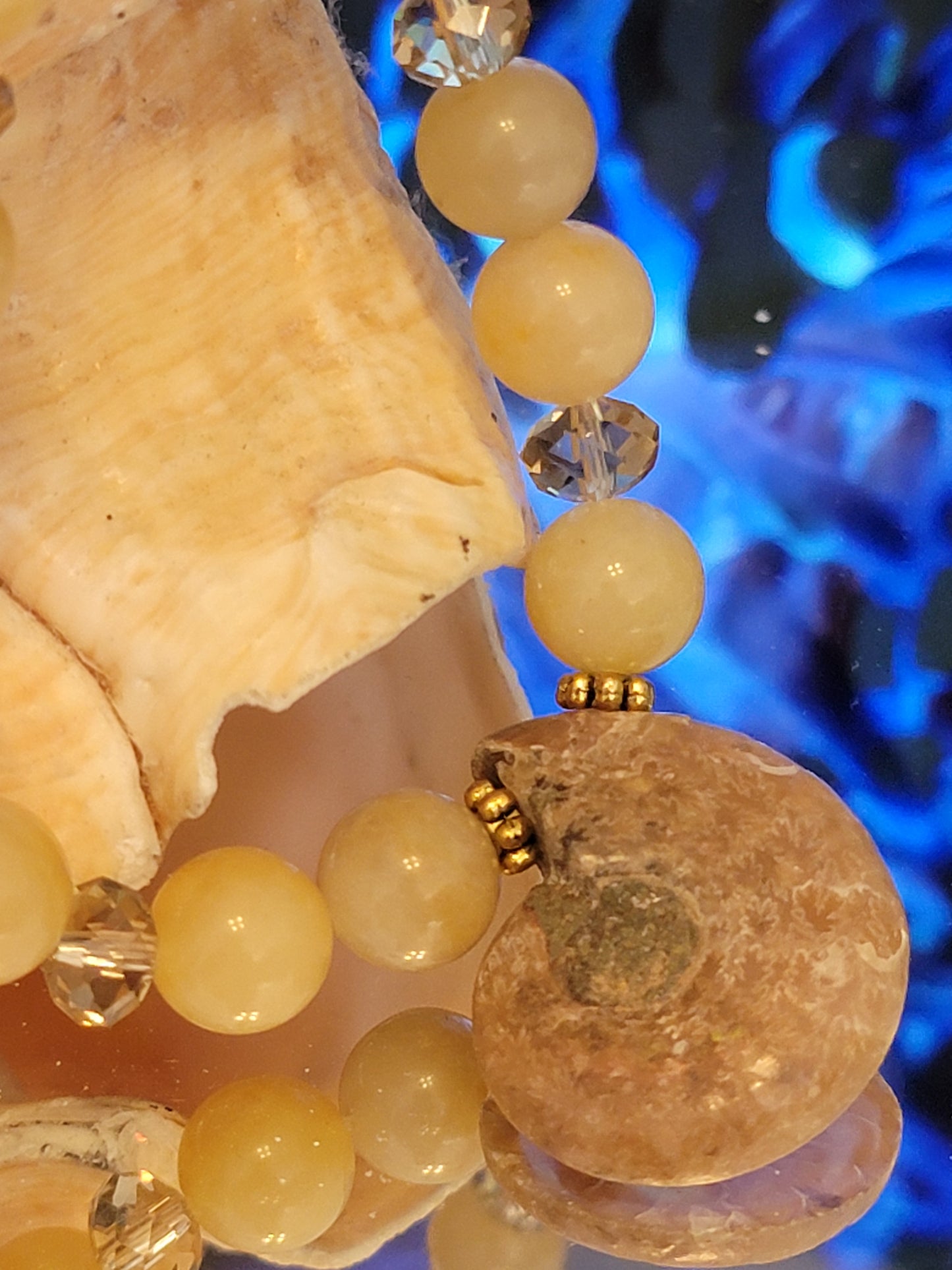 Yellow Glass Bead Shell Charm Bracelet
